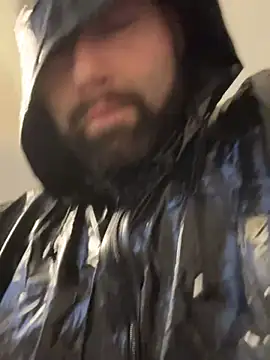 Snapshot of Dadbod4you chatting on March 11, 3:16 am Dadbod4you online show from March 11, 3:16 am