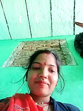 Bhuvi Bedi online show from January 28, 8:25 am