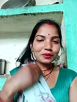 Bhuvi Bedi online show from February 27, 12:02 pm