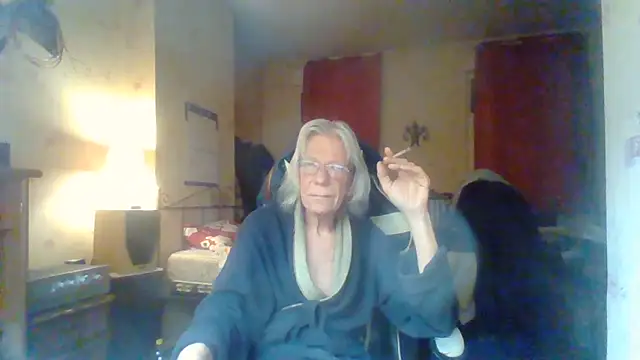 Snapshot of rosanetrav chatting on November 7, 5:29 am rosanetrav online show from November 7, 5:29 am