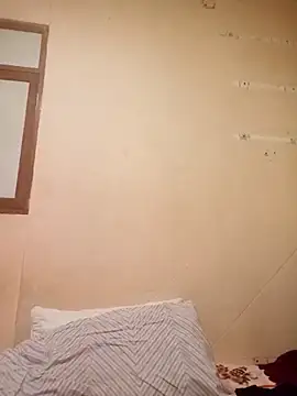 Snapshot of LuisMex1998 chatting on November 25, 12:32 am LuisMex1998 online show from November 25, 12:32 am