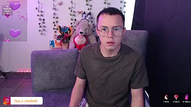 Tina 4 Charlie online show from March 6, 3:08 pm