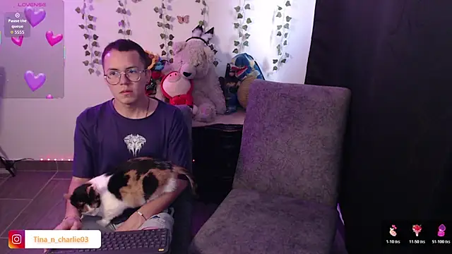 Tina 4 Charlie online show from March 7, 1:30 pm