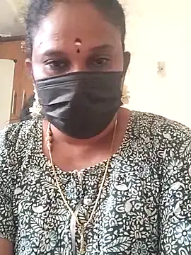 Snapshot of Tamil_Aathira chatting on February 19, 11:49 am Tamil Aathira online show from February 19, 11:49 am