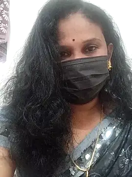 Snapshot of Tamil_Aathira chatting on March 7, 12:01 pm Tamil Aathira online show from March 7, 12:01 pm