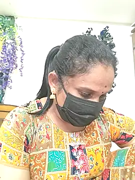 Snapshot of Tamil_Aathira chatting on November 24, 6:40 pm Tamil Aathira online show from November 24, 6:40 pm