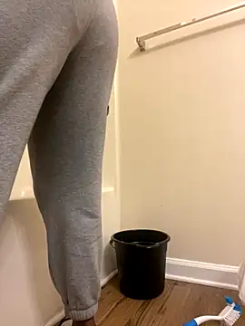 theprettysoles online show from October 6, 9:23 pm