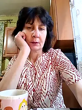 Snapshot of Laura_Kiss chatting on December 3, 8:56 am Laura Kiss online show from December 3, 8:56 am