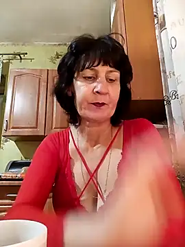 Laura Kiss online show from December 15, 5:06 pm