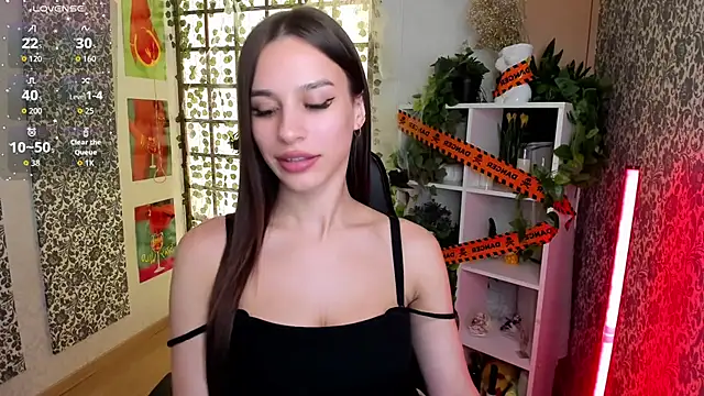 Snapshot of KristineBeauty chatting on November 11, 8:36 am KristineBeauty online show from November 11, 8:36 am