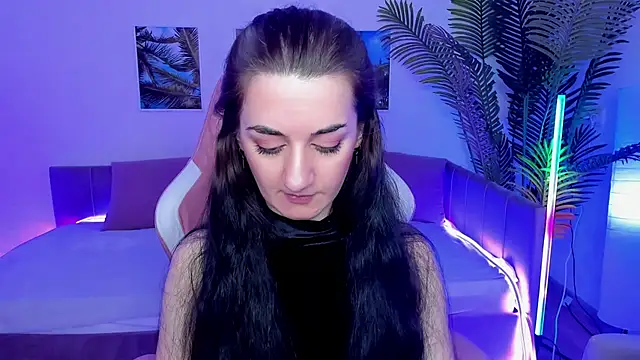 JessicaAlfo online show from February 12, 8:38 am