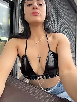 fiorella paris online show from March 18, 9:29 pm