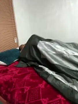 sydmanyoba online show from February 25, 8:18 pm