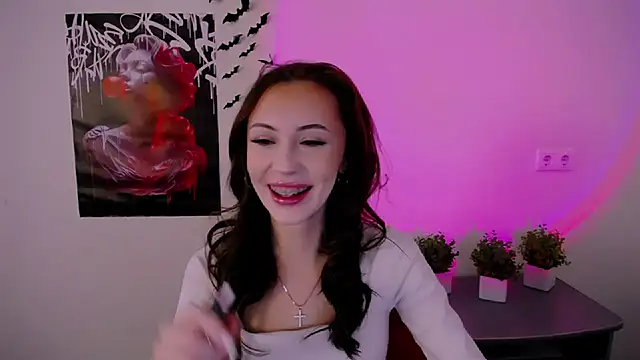 Nikonara Love online show from February 9, 1:25 pm