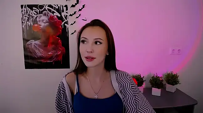 Nikonara Love online show from February 10, 12:50 pm