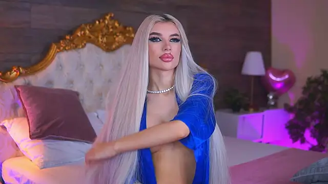 Snapshot of Juicy_Jessye chatting on February 10, 9:41 pm Juicy Jessye online show from February 10, 9:41 pm