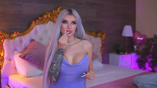 Snapshot of Juicy_Jessye chatting on February 13, 8:49 pm Juicy Jessye online show from February 13, 8:49 pm