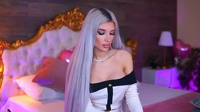 Snapshot of Juicy_Jessye chatting on February 15, 8:49 pm Juicy Jessye online show from February 15, 8:49 pm