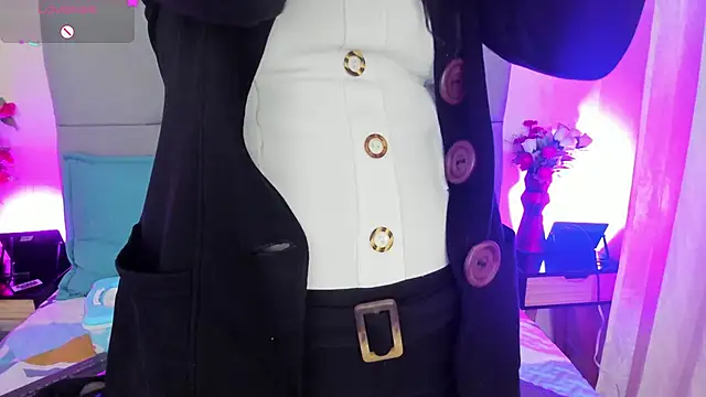 Snapshot of scarlet_hit chatting on December 4, 4:55 am scarlet hit online show from December 4, 4:55 am