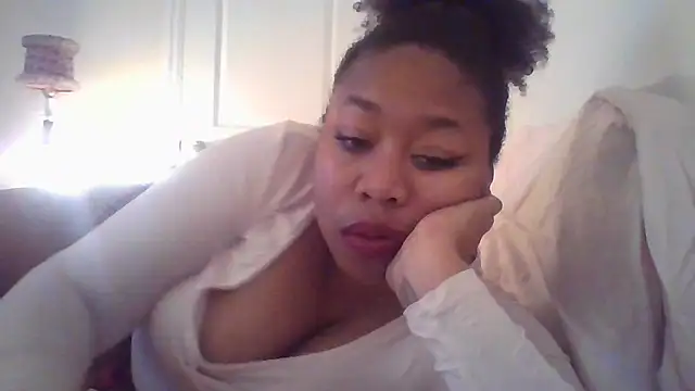 angeliquebelcali online show from March 17, 12:19 am