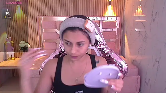 lilith petit sub online show from March 22, 8:15 pm