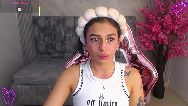 lilith petit sub online show from September 16, 8:21 pm