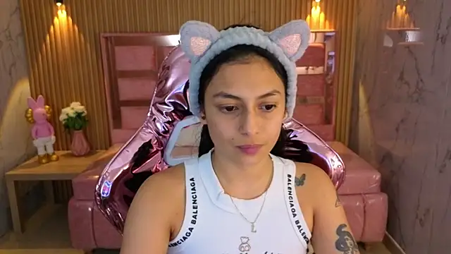 lilith petit sub online show from October 7, 3:47 am