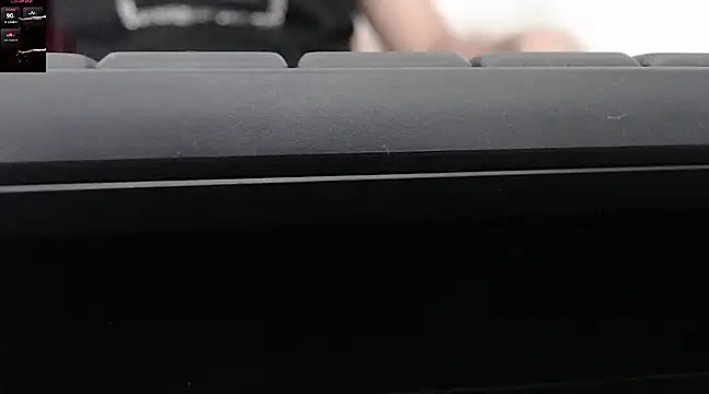 Snapshot of Frida_1982 chatting on January 30, 2:58 pm Frida 1982 online show from January 30, 2:58 pm