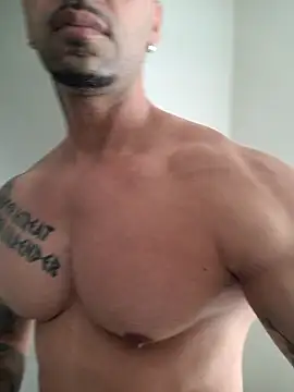 badbrown online show from February 18, 12:39 pm