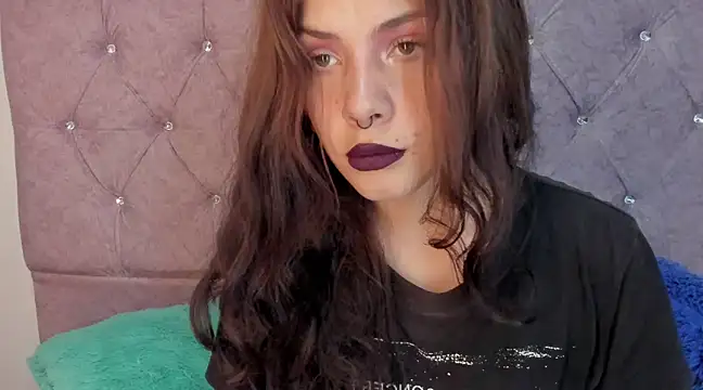 Snapshot of onix_bl4ck chatting on February 8, 11:34 pm onix bl4ck online show from February 8, 11:34 pm