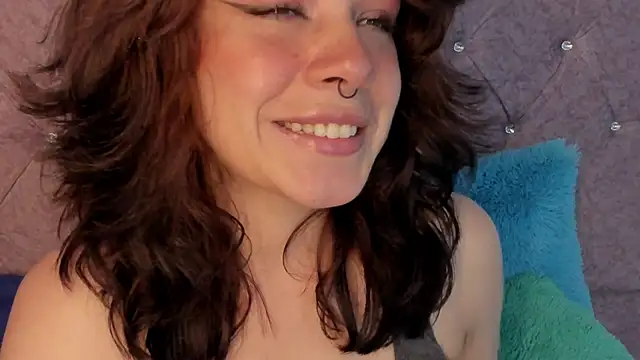 Snapshot of onix_bl4ck chatting on February 10, 8:31 pm onix bl4ck online show from February 10, 8:31 pm