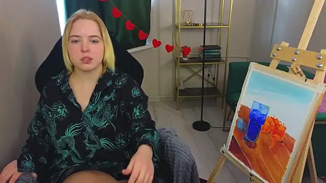 Manic pixie  online show from February 16, 11:05 am