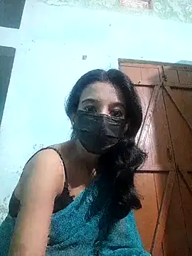 Snapshot of Bong-lady chatting on February 28, 7:05 am Bong-lady online show from February 28, 7:05 am