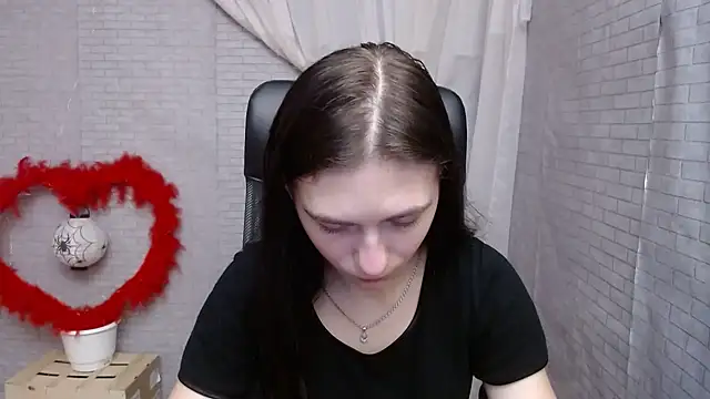 Snapshot of AmandaJi_ chatting on February 13, 7:13 am AmandaJi  online show from February 13, 7:13 am