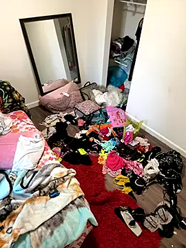 I am babydoll online show from November 2, 6:32 pm