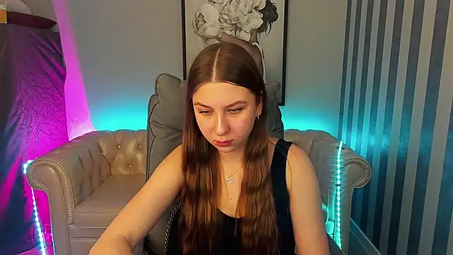 Snapshot of AureliaBliss_ chatting on January 25, 1:19 pm AureliaBliss online show from January 25, 1:19 pm
