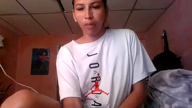 ammy lee20 online show from January 8, 8:18 pm