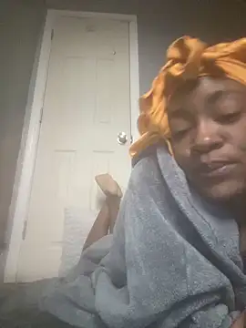 Meerawantsyou online show from February 6, 2:37 pm