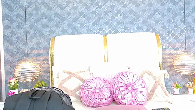 NatyParker online show from October 11, 1:53 pm