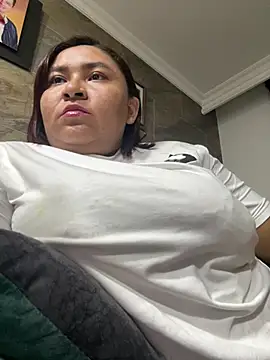 KarlaWild online show from February 9, 1:00 am