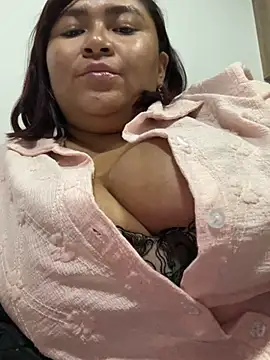 KarlaWild online show from February 16, 3:15 am