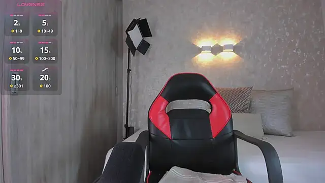 Snapshot of genesissara chatting on November 8, 12:22 am genesissara online show from November 8, 12:22 am