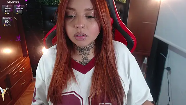 Snapshot of natyk_m chatting on October 21, 9:04 pm natyk m online show from October 21, 9:04 pm