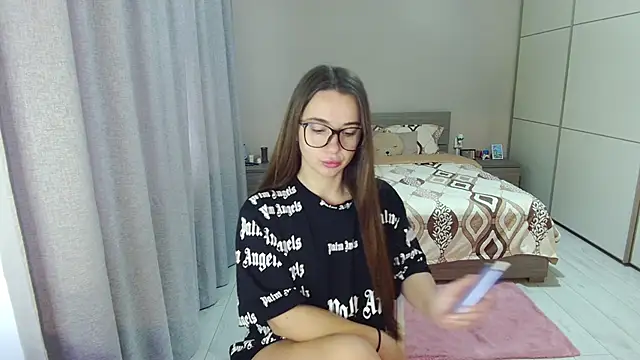 Snapshot of singletrouble chatting on November 28, 9:34 am singletrouble online show from November 28, 9:34 am