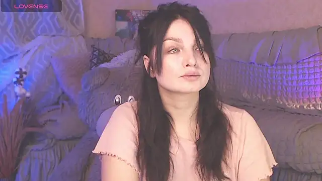Snapshot of BritneyBarker chatting on January 30, 12:50 am BritneyBarker online show from January 30, 12:50 am