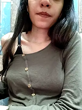 Snapshot of cute_IndianBabe chatting on October 6, 12:30 am cute IndianBabe online show from October 6, 12:30 am