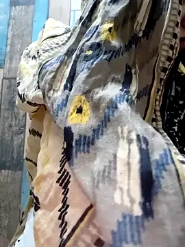 Snapshot of cute_IndianBabe chatting on November 24, 12:21 am cute IndianBabe online show from November 24, 12:21 am