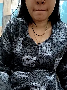 cute IndianBabe online show from April 1, 12:44 am