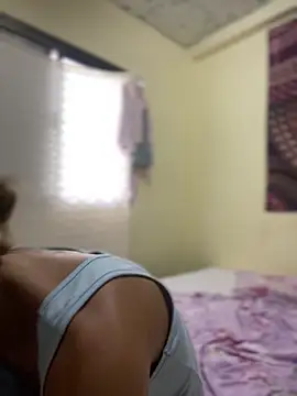 Snapshot of White_Lu chatting on October 29, 2:03 am White Lu online show from October 29, 2:03 am