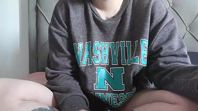 bunnyfox420 online show from March 15, 9:59 am